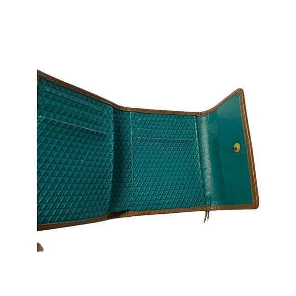 Liz Claiborne Turquoise Brown Tri-Fold Wallet Textured Faux Leather Retro Style - Picture 3 of 9